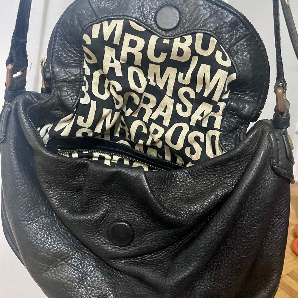 Marc Jacobs Leather Crossbody Bag - Picture 2 of 9